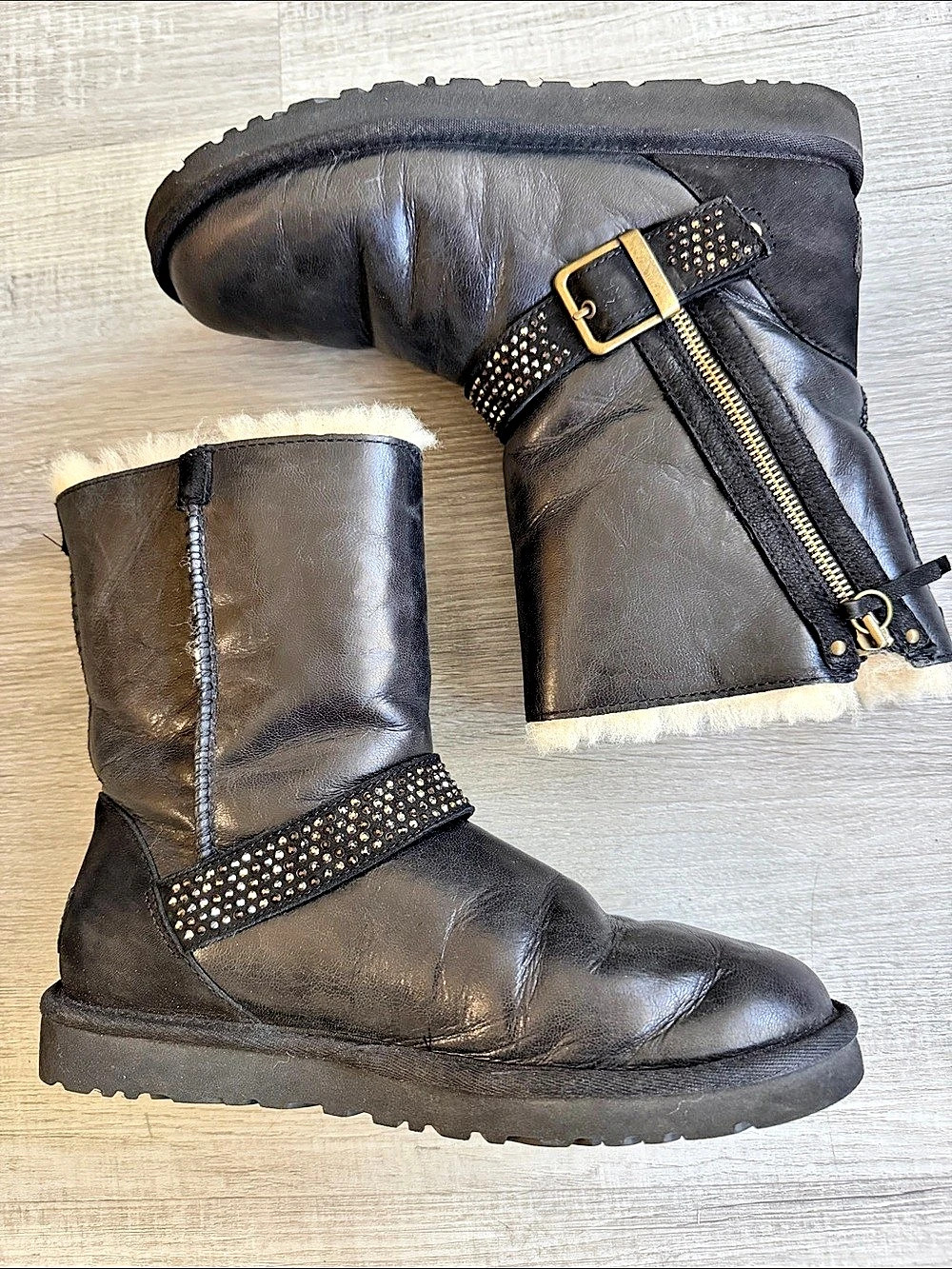 UGG W Blaise Crystal Studded Leather Boots Black US 7